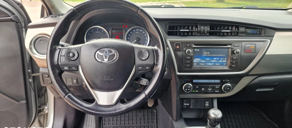 Toyota Auris cena 48500 przebieg: 59725, rok produkcji 2014 z Kraków małe 254